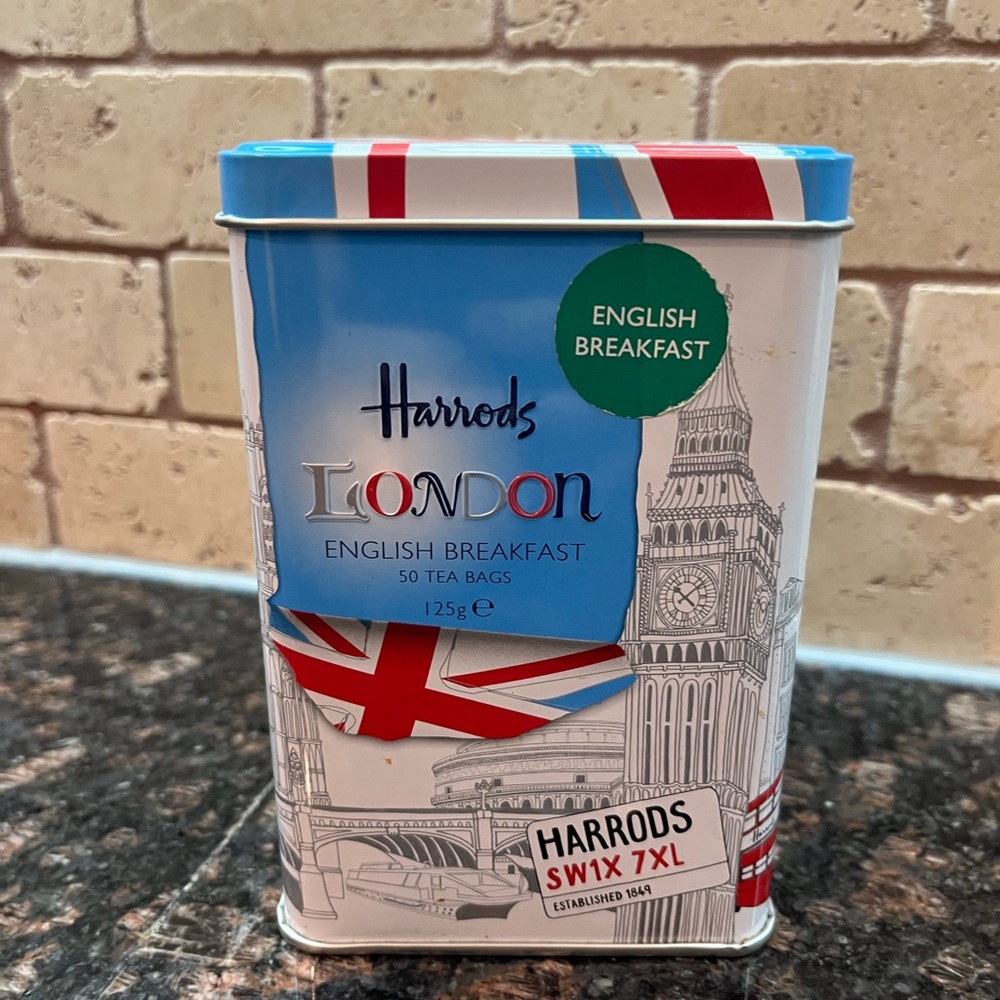 HARRODS London tin